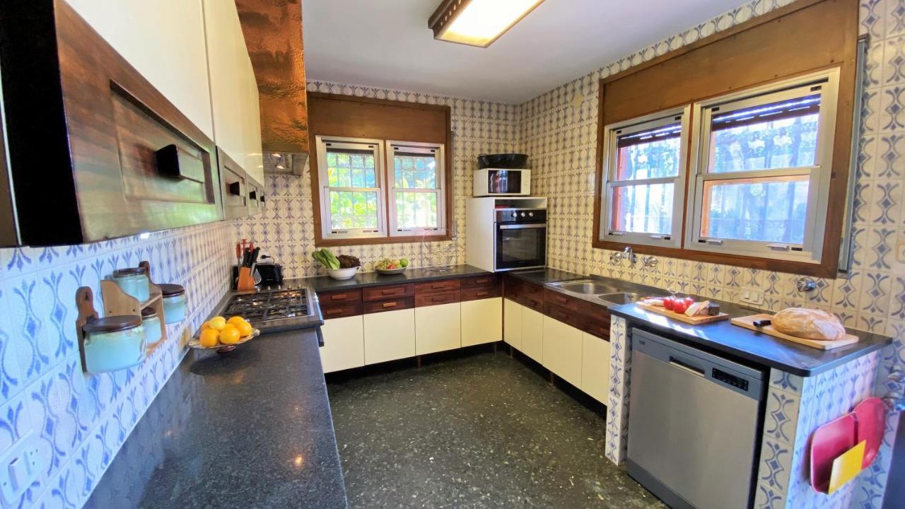 Villa Sitges El Ranch Amaizing Outdoor Areas Beaches At 5 Minutes Walk Sitges At 15 Min Drive Ac Pool Jacuzzi & Garden Xxl Калафел Екстериор снимка